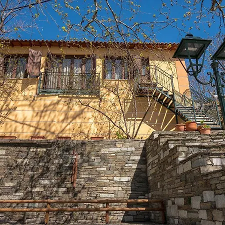 Stamoulis' House Dhrákia